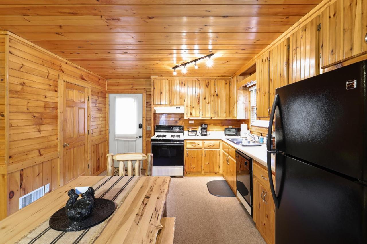 2 Separate Cabins Along A Peaceful Creek With Resort Amenities Ellijay Dış mekan fotoğraf